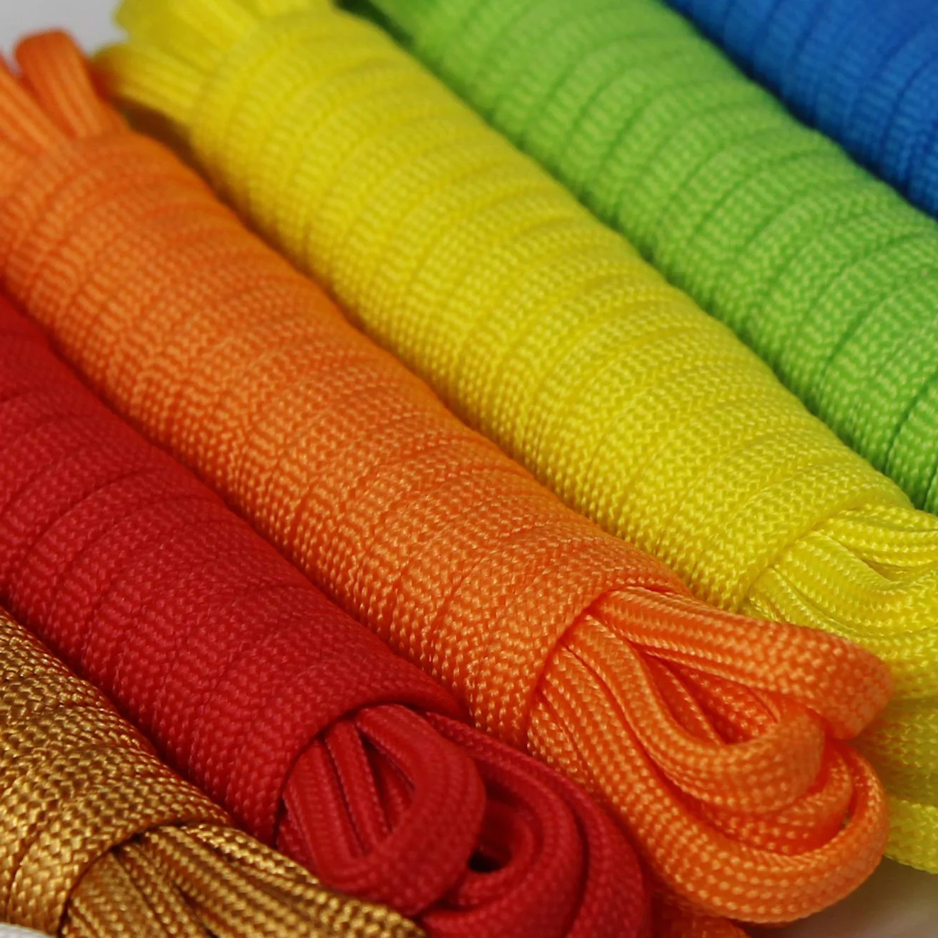 Kit per bracciali Paracord 10 Pezzi Corda da Paracadute per Sopravvivenza Fai da Te Outdoor Camping