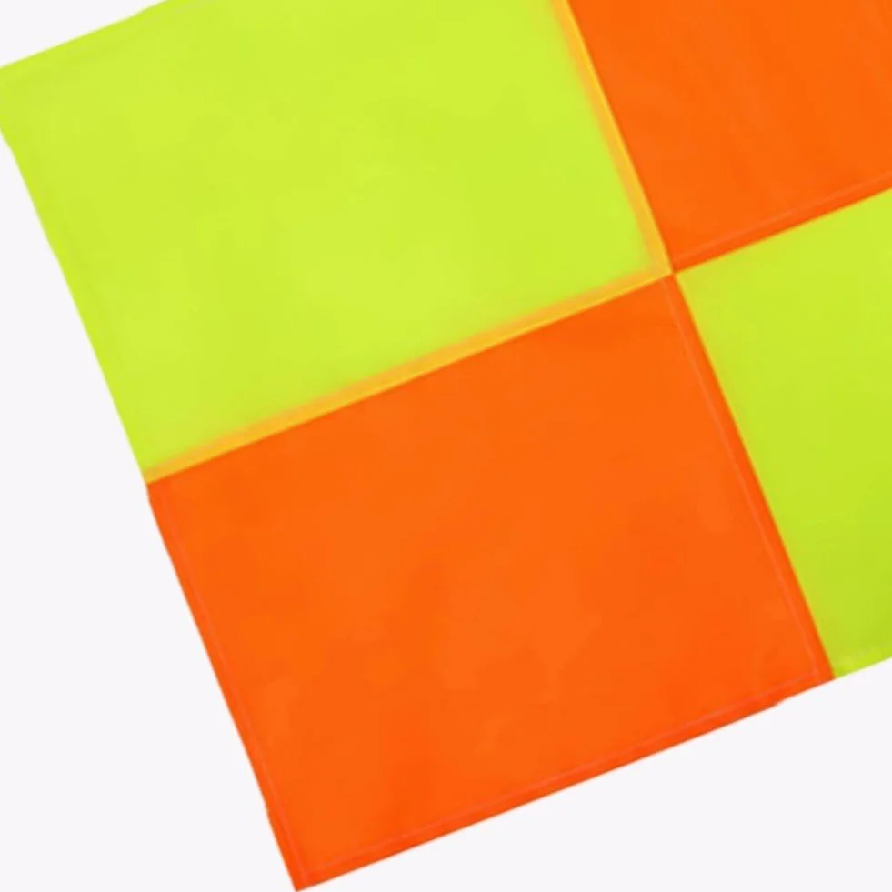 4 Pezzi Bandiere per Angoli Calcio per Campo Guardalinee Arbitri Allenamento Partite Sportive